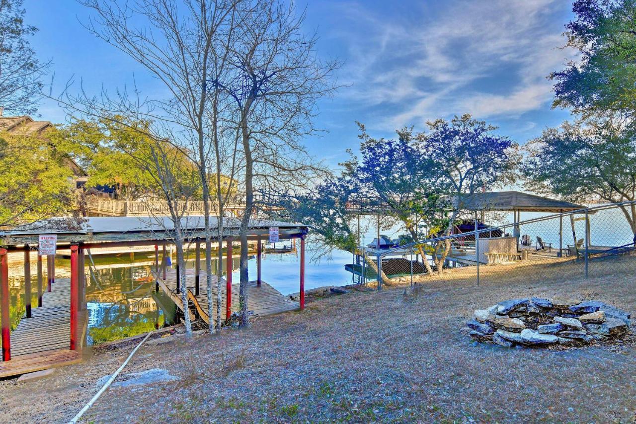 Chic Lakefront Granbury Getaway With Private Dock! Exterior foto